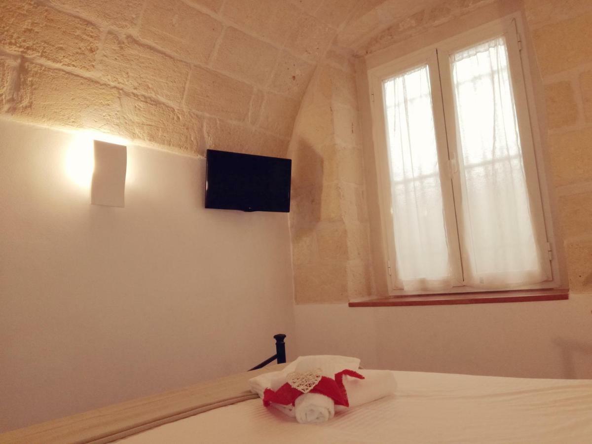 Suite Al Ponte Таранто Экстерьер фото